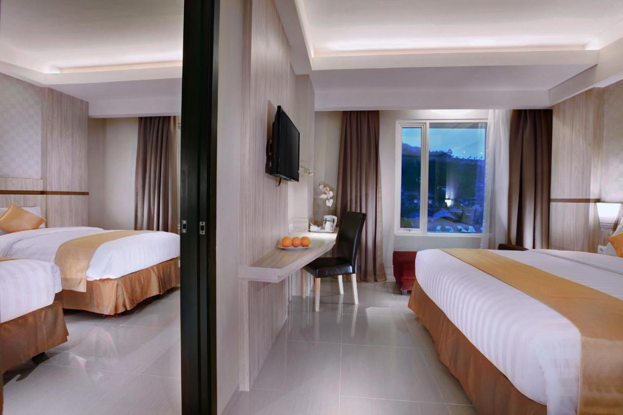 Aston Lampung City Hotel Бандар-Лампунг Екстер'єр фото
