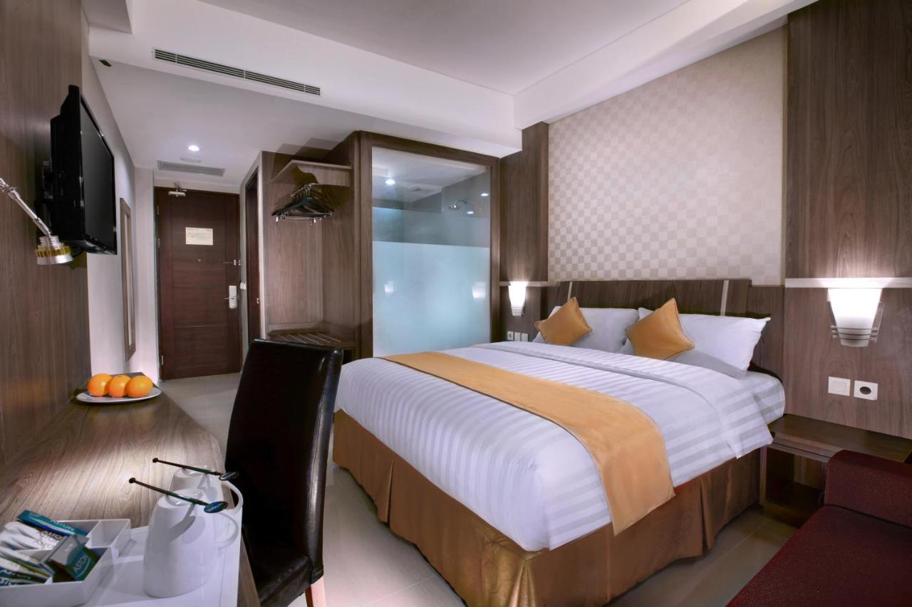 Aston Lampung City Hotel Бандар-Лампунг Екстер'єр фото