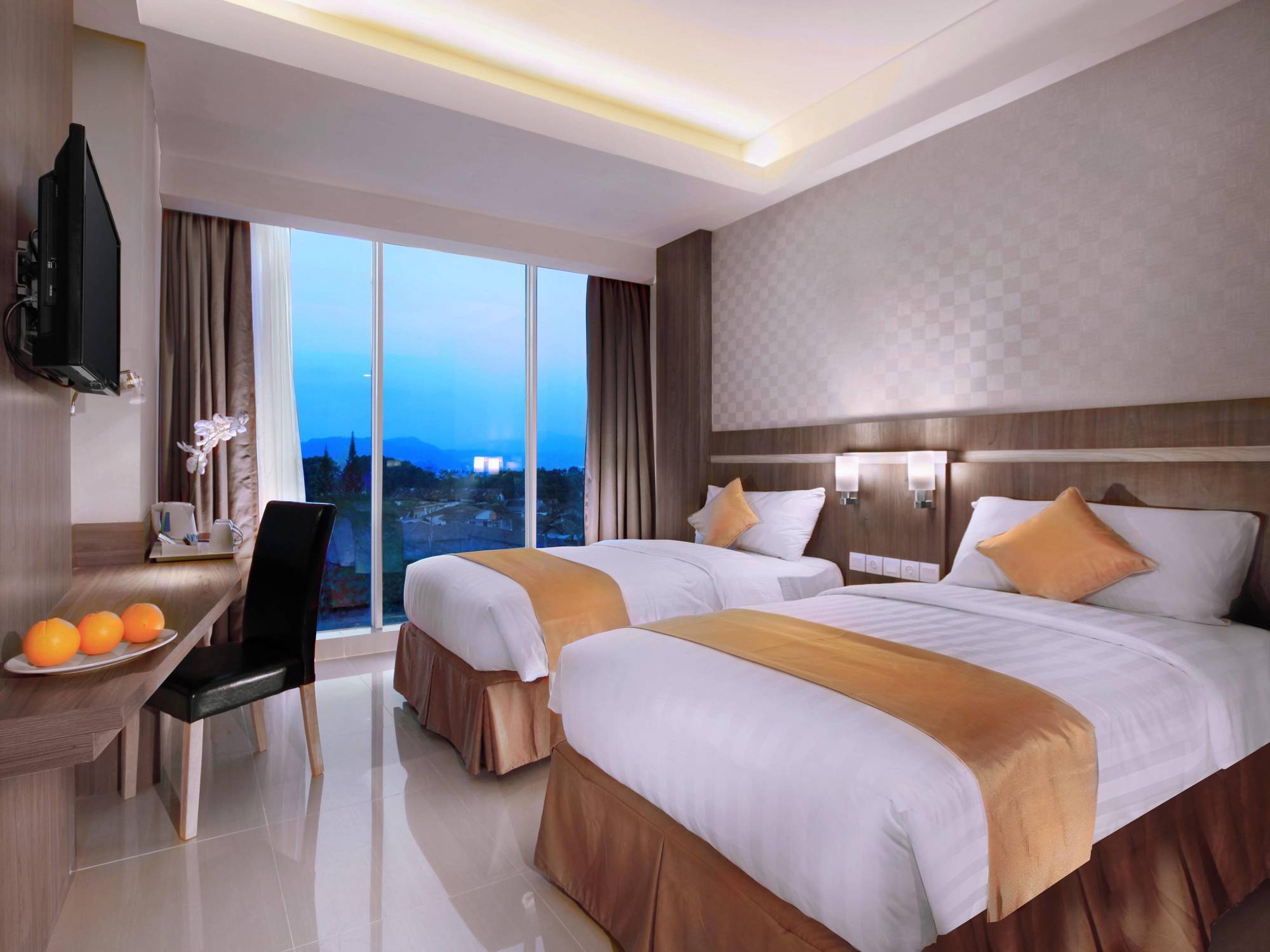 Aston Lampung City Hotel Бандар-Лампунг Екстер'єр фото